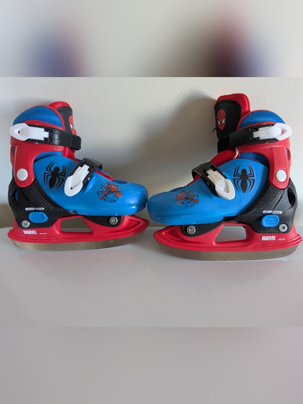 Marvel Spider-Man Kids Adjustable Ice Skates - Red & Blue